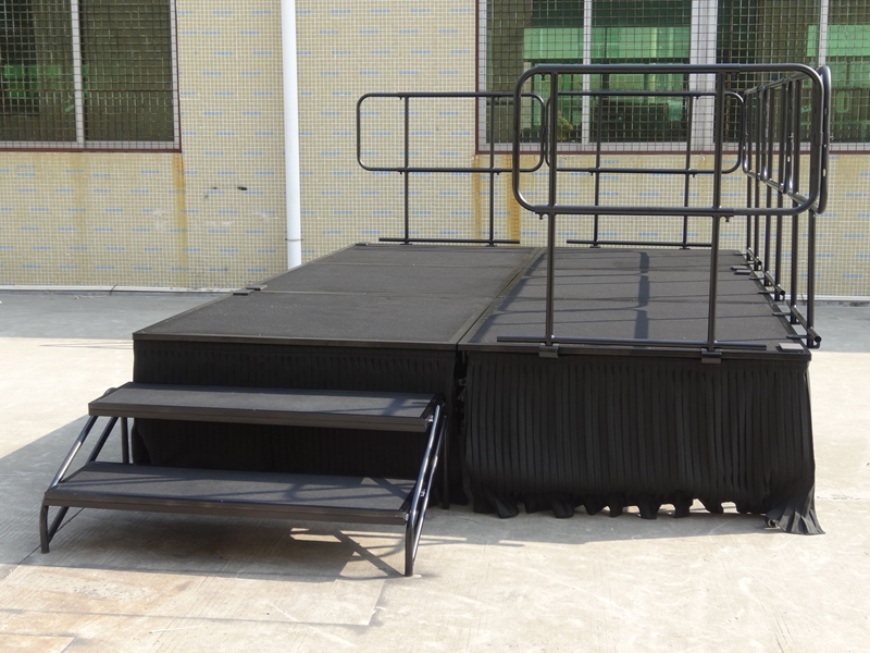 portable folding stage