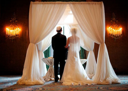 pipe and drape wedding