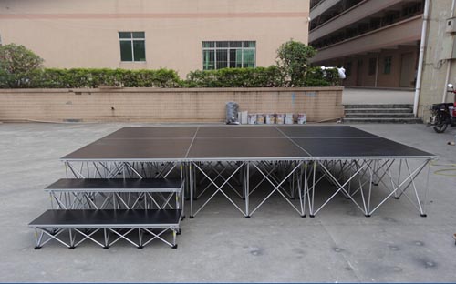 portable stage